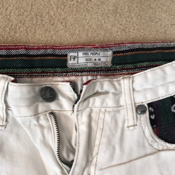 FREE PEOPLE SHORTS NWOT - Picture 3 of 4